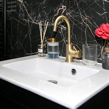 شقة Escapade Pleine De Charme Proche De Paris كورباي إيسون